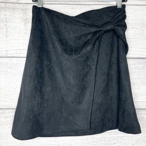 Cecelia Black Faux Suede Wrap Mini Skirt Size 2